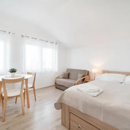 I Draga Privatunterkunft Jastarnia